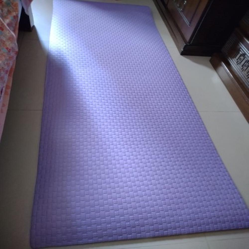 Chinesse Yoga and Exercise Mat - Sports and Fitness